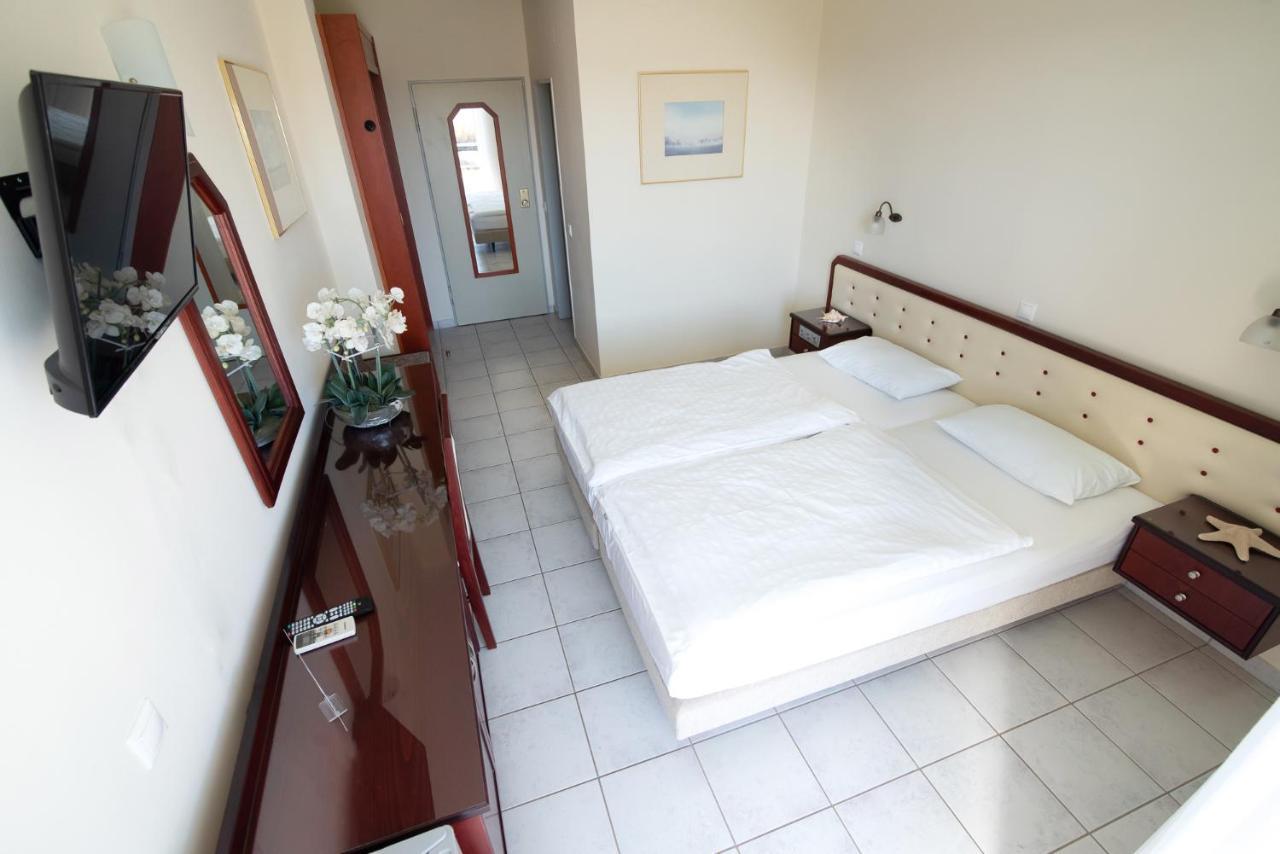 Dionisos Hotel Мітікас Екстер'єр фото